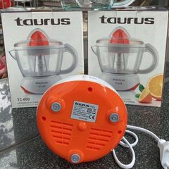 Máy vắt cam Taurus TC 600 0,7 lít