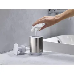 Bộ hộp đựng bàn chải đánh răng và bình xà phòng Joseph Joseph 70551, Inox