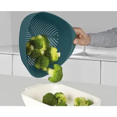 Rổ đựng đồ có tay cầm Joseph Joseph 10548 Duo Triangular Colander (Dark Opal) màu xanh 735785