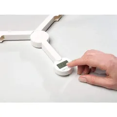 Cân thực phẩm Joseph Joseph 40071 TRISCALE màu trắng