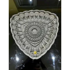 Đĩa pha lê Bohemia tam giác mới nhất 2023 đường kính 30cm