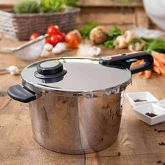 Nồi áp suất Fissler Vitavit Premium 6L 22cm Made in Germany