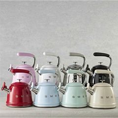 Ấm đun nước bếp từ Smeg dung tích 2,3 Lít