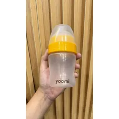Hộp 2 Bình Sữa Yoomi Easi-Latch™ 240ml (Anh Quốc) - Chống Đầy Hơi, Không Chứa BPA, PVC & Phthalate