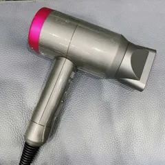 Máy Sấy Tóc Newdora-01 - Công Suất 1800W, Bổ Sung Ion Âm,3 Mức Nhiệt Và Tốc Độ Hoạt Động Êm Ái