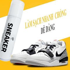 Chai Vệ Sinh Giày, Bình Xịt Tạo Bọt Tuyết Sneaker Làm Sạch Và Tẩy Trắng Giày Dép + Đầu Bàn Chải 300ml