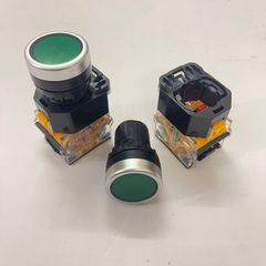 ✅ Nút nhấn Giữ, 