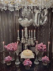 Chân nến pha lê Rogaska Crown Jewel 25cm màu trắng