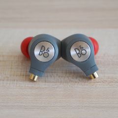 Tai nghe in-ear BO H5 Bluetooth của Đan Mạch đã được nâng cấp MMCX, chất lượng âm thanh “audiophile”