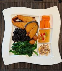 Đĩa Villeroy & Boch NewWave 27cm Set Grill