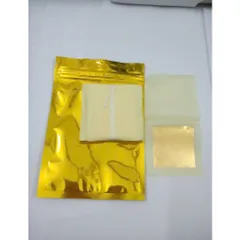 3 Lá vàng thật kích thước 4.33cm dùng cho thực phẩm, đồ ăn, đồ uống như trà chanh, trà sữa dát vàng, kem dát vàng, rượu