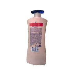 SỮA DƯỠNG THỂ SÁNG DA VASELINE HEALTHY BRIGHT DAILY BRIGHTENING 725ML 739456