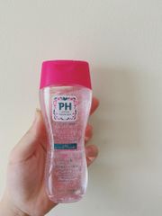 Dung dịch vệ sinh phụ nữ PH Care 150ml