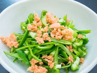 Ruốc Cá Hồi Maruha Nichiro Của Nhật Bản – 100g