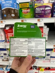 Hộp 90 viên Zyrtec 748010