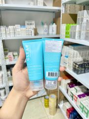 Paula's Choice Kem dưỡng ẩm dịu nhẹ không chứa dầu dành cho da mụn Clear Oil 60ml - Free Moisturizer thương hiệu Mỹ