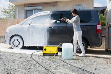 Máy phun rửa áp lực cao Karcher K 2 Winner