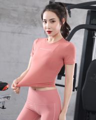ÁO THUN NỮ CROPTOP CÓ TAY TẬP GYM,YOGA,FITNESS,AEROBIC,ĐI CHƠI