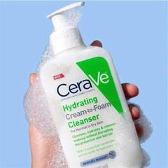 Sữa rửa mặt tẩy trang CeraVe Hydrating Cream-to-Foam Cleanser Removes Makeup 562ml giá 1 chai