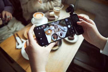 Camera Gimbal XIAOMI 90FUN Capture 1, quay phim 4K, gimbal chống rung 3 trục