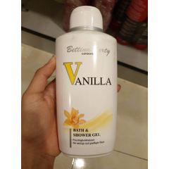 Combo Sữa tắm, dưỡng thể nước hoa  BETTINA BARTY VANILLA giúp giữ ẩm và dưỡng da mịn màng 500ml