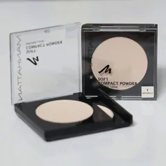 Phấn phủ Manhattan Soft Compact Powder tông trắng tự nhiên