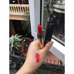 Son lì Kiko 115 màu Đỏ, bám màu, lâu trôi khi ăn, trẻ trung năng động