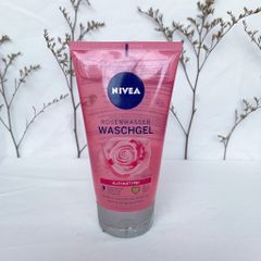Gel rửa mặt NIVEA Rosenwasser với thành phần nước hoa hồng làm sạch da,thông thoáng lỗ chân lông 150ml