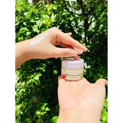 Kem Dưỡng Trắng Thảo Mộc - Nâng Tone tự nhiên, không mỏng da [Tặng tdc face 30ml]