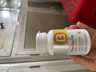 Pentavite B ,bổ sung vitamin nhóm B giúp hỗ trợ thần kinh,giao 1 hộp 30 viên.