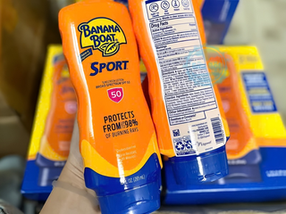 Kem chống nắng Banana Boat Sport SPF 50 của Mỹ 2 tuýp x 295ml App