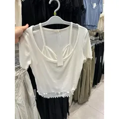 Áo thun tăm cổ yếm Gu Japan 755390