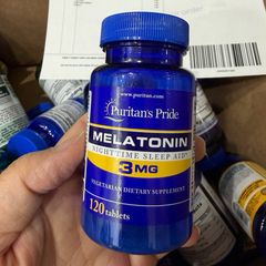 Viên uống hỗ trợ giấc ngủ Puritan’s Pride Melatoniin 3mg 120 viên