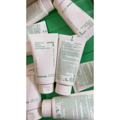Sửa rửa mặt Innisfree Green Tea Foam Cleanser mẫu mới 150g