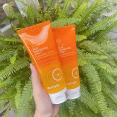 Sữa rửa mặt Vitamin C Prettyskin 150ml