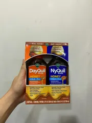 Siro cảm Vicks DayQuil & NyQuil Honey Cold & Flu Severe 354ml x2 chai