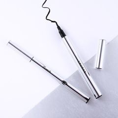 Bút Kẻ Mắt mang đặc tính nổi trội không thấm nước