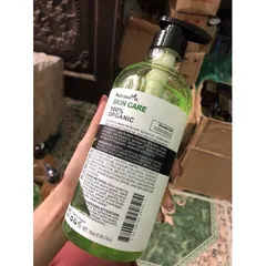 SỮA TẮM KẾT HỢP GIỮA TINH CHẤT ORGANIC & HƯƠNG NƯỚC HOA NATURAL SKIN CARE 780ml