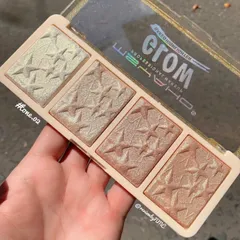 Má hồng Bắt sáng ánh nhũ Crystal Glow