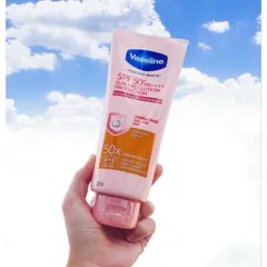 SỮA DƯỠNG THỂ BODY TRẮNG DA VASELINE HEALTHY WHITE THAILAND 50X SPF50+(320ML)