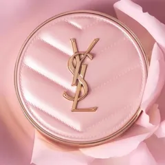 Phấn nước YSL Touche Eclat Glow-Pact bản hồng da limited tone da sáng tự nhiên