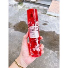Xịt thơm toàn thân Bath & Body Works fragrance mist 236ml