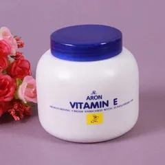 Kem dưỡng da toàn thân Vitamin E Thái Lan 200ml