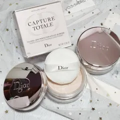 Phấn Phủ Dạng Bột Dior Capture Totale Compact với khả năng kiềm dầu rất tốt