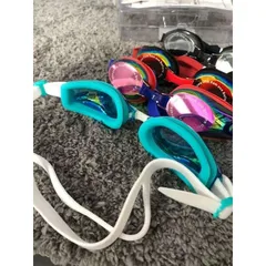 Kính Bơi phản quang Dành Cho Người Lớn hãng MINISO - Chống Tia UV, Chống Mờ
