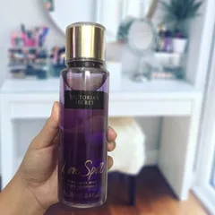 Xịt thơm toàn thân Victoria's Secret Love spell Romance 250 ml 760016