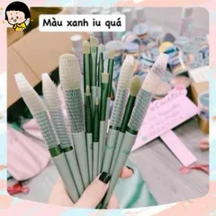 Bộ cọ 13 chiếc , bao gồm cọ nền , cọ trang điểm , cọ bóng , cọ má hồng , cọ bóng mắt , cọ môi 760174