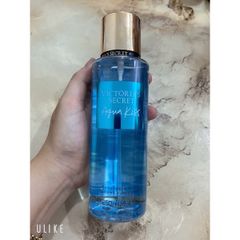 Xịt thơm mist tông nước hoa Victoria's Secret - Aqua Kiss - Fragrance Mist 250mL 760592