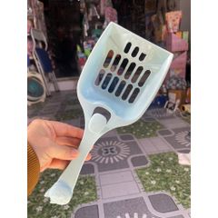 Xẻng nhựa xúc cát mèo