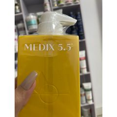 [MỸ] Sữa Tắm Body Wash, Radiant Glow, Vitamin C + Niacinamide, Medix 5.5 15 fl oz (444 ml)